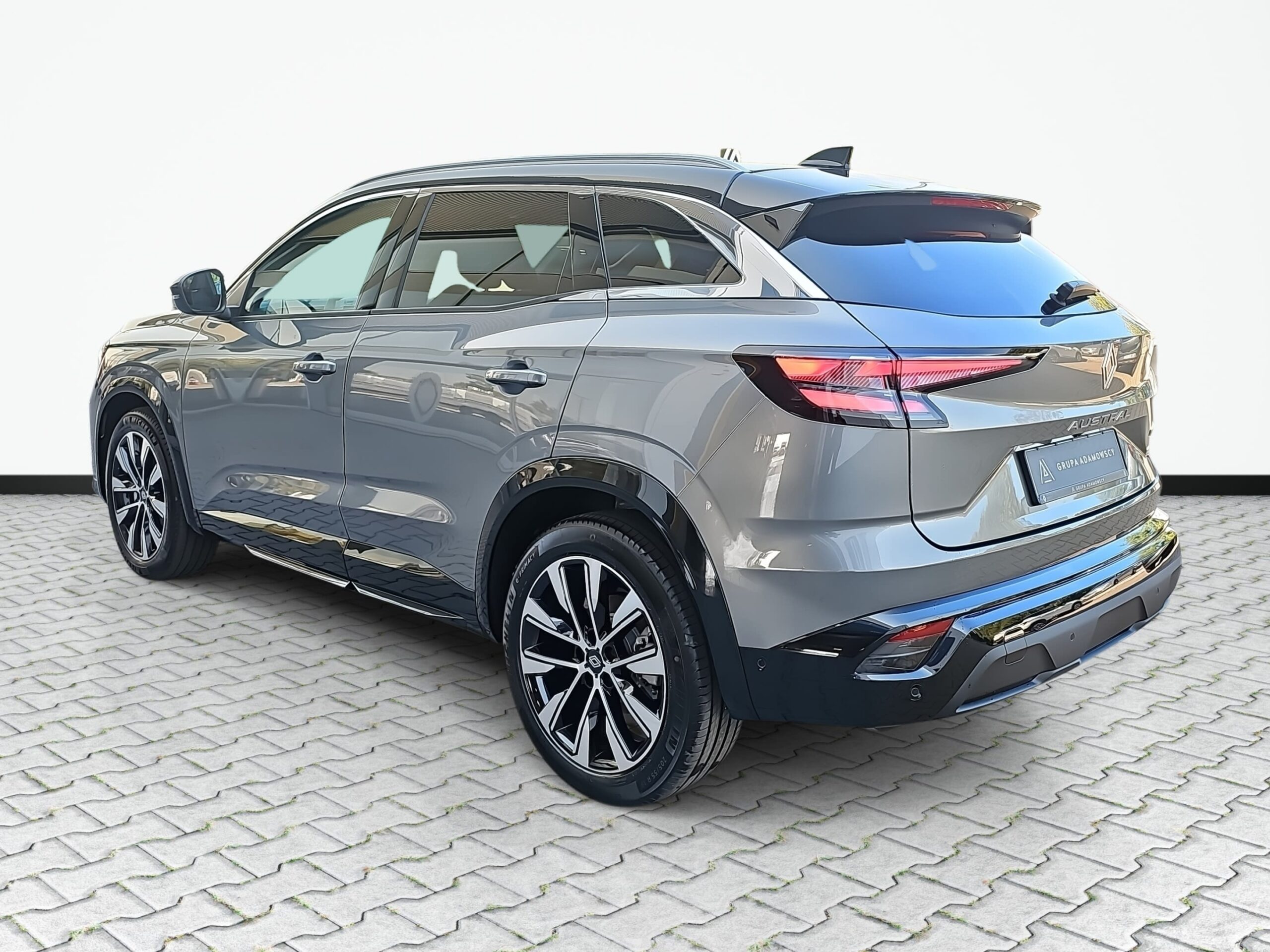 Renault Austral full hybrid E-Tech - Grupa Adamowscy