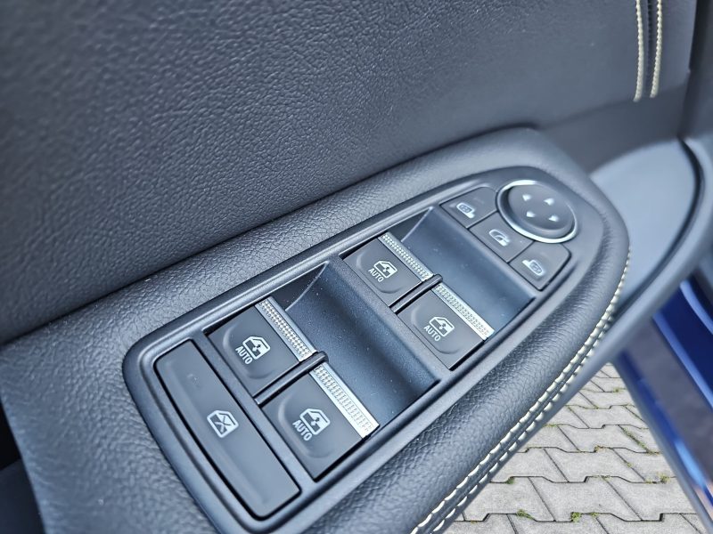 12_5a41efae-a398-4bb2-a242-f3adeab541cc_final_image