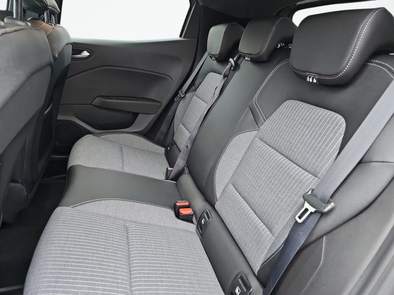 12_b4e998f1-20c4-4d76-8aae-3804b958b3f8_final_image