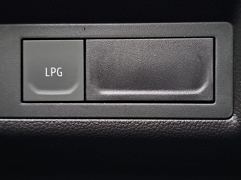 13_b9186f09-fb08-4ced-925c-674cef4adbfa_final_image