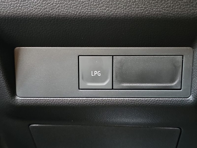 13_f052d437-356d-4eed-8fa6-cb83fb0cfd12_final_image