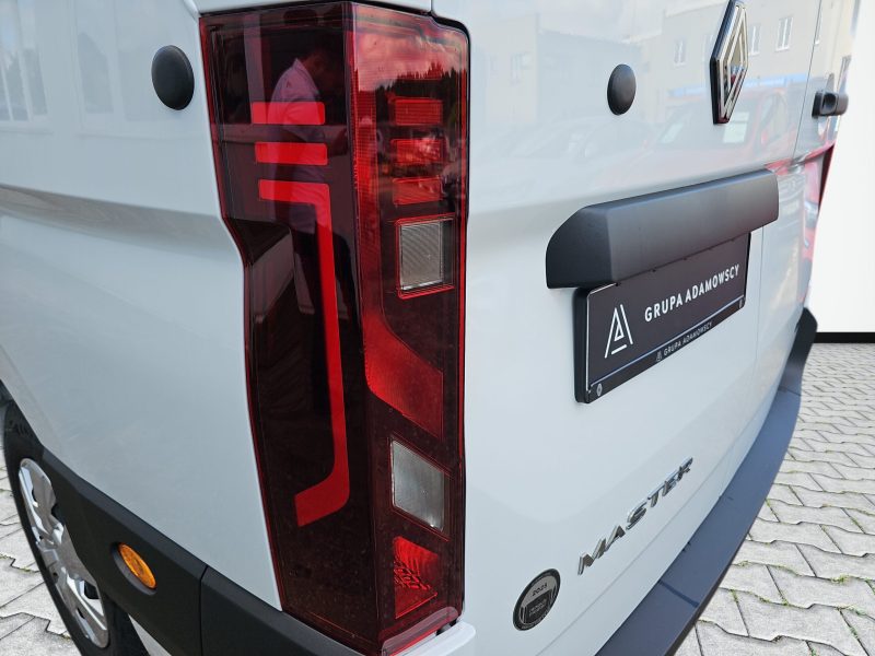 18_59d33b01-c31c-48e5-ab21-e0135fa9e67e_final_image