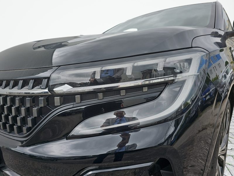 18_a2e8668e-8ede-4e81-8c44-232ea754972b_final_image