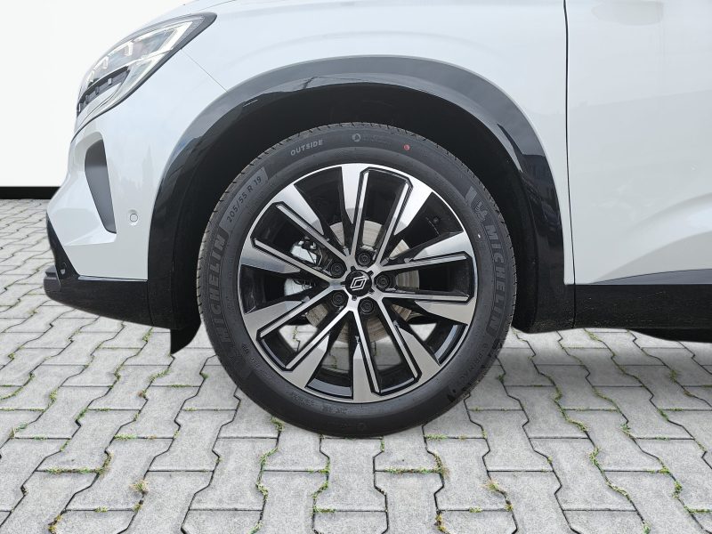 18_b033f196-7951-4096-89a2-b4d21bb56b58_final_image-scaled