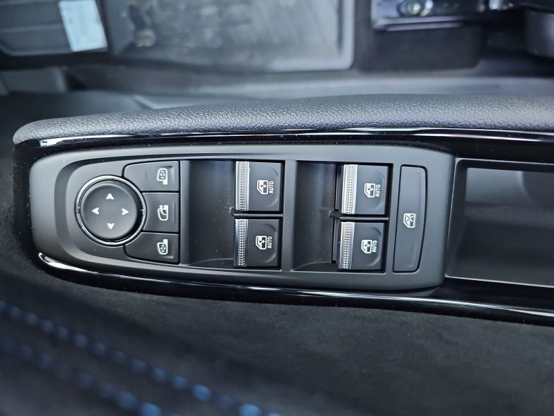 20_0043c3df-1681-4d1f-b0bb-42631d99a860_final_image