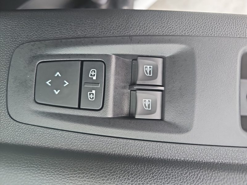 20_f032a715-bde4-4f4e-8300-b1b6a99cc1d7_final_image