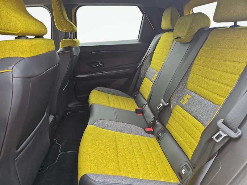 21_5f230b04-751c-4349-8b92-71ceb760a616_final_image