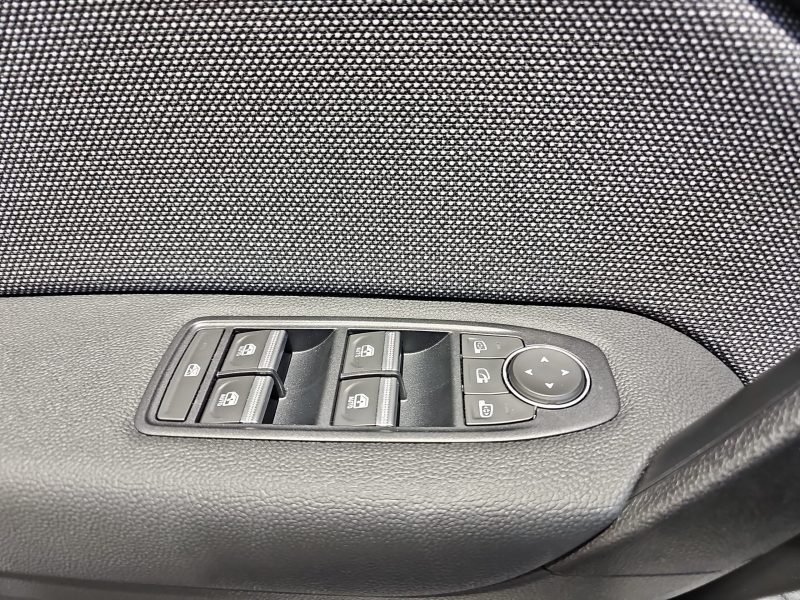 25_2fa484dd-c757-4e24-9b34-9317973bf6a8_final_image