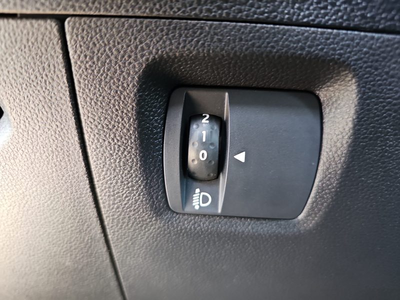 27_9851b2ee-8f3a-42a9-87a7-d3aa63baf1ed_final_image