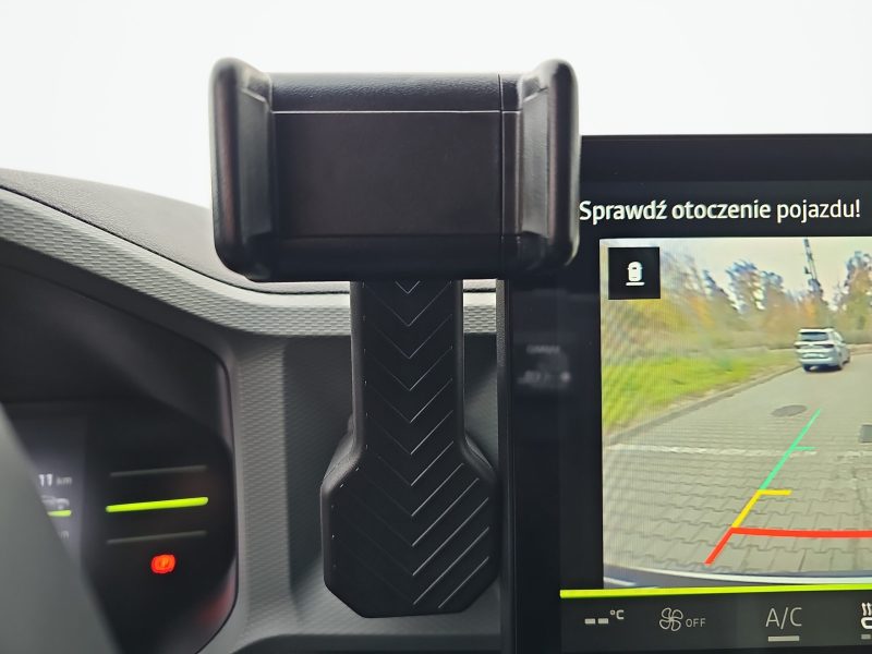 28_76cca2b2-562d-4ed7-8903-48c41485a513_final_image