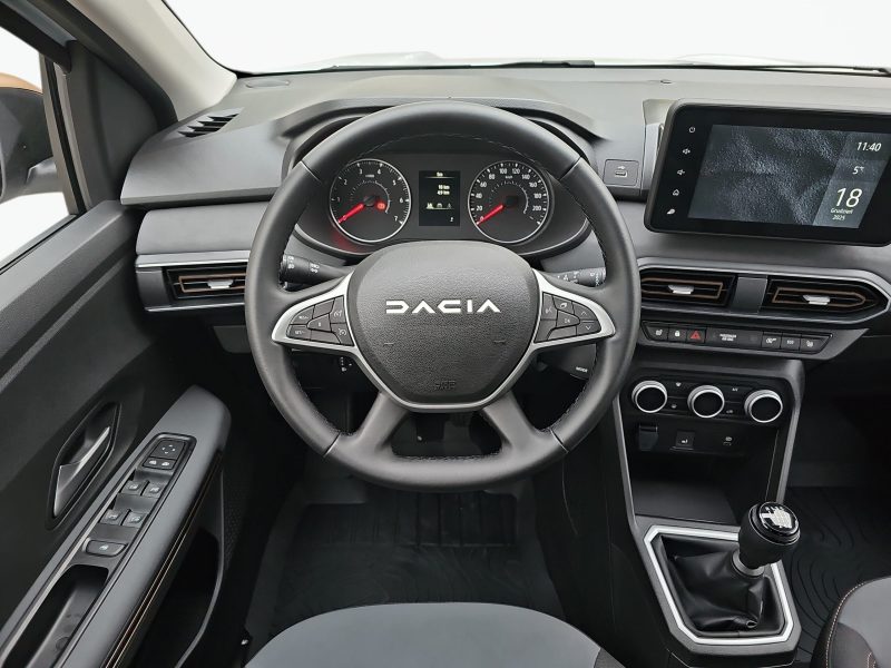 30_aa837122-2d4a-45b8-a875-5ef58d5cfb11_final_image