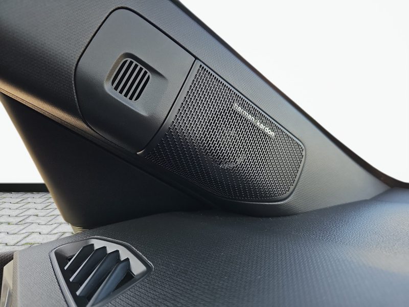 32_2d45820d-5581-4c66-ad7a-8ffc0f85d2af_final_image