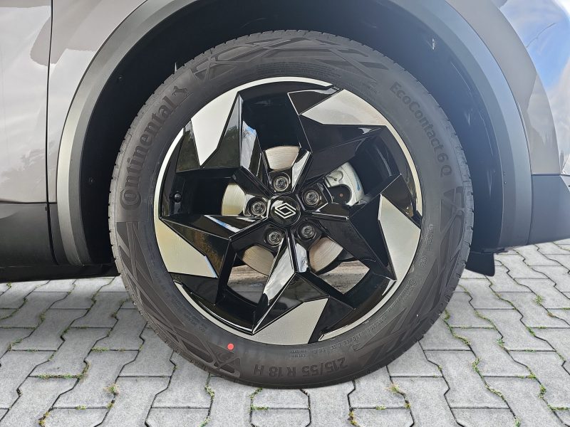 33_9768c6bb-2c54-4719-9da1-af891bcc81b1_final_image