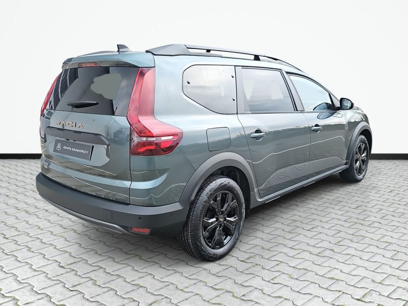 5_b038bd4b-a7b9-40b2-ad67-a91fd3ffde77_final_image